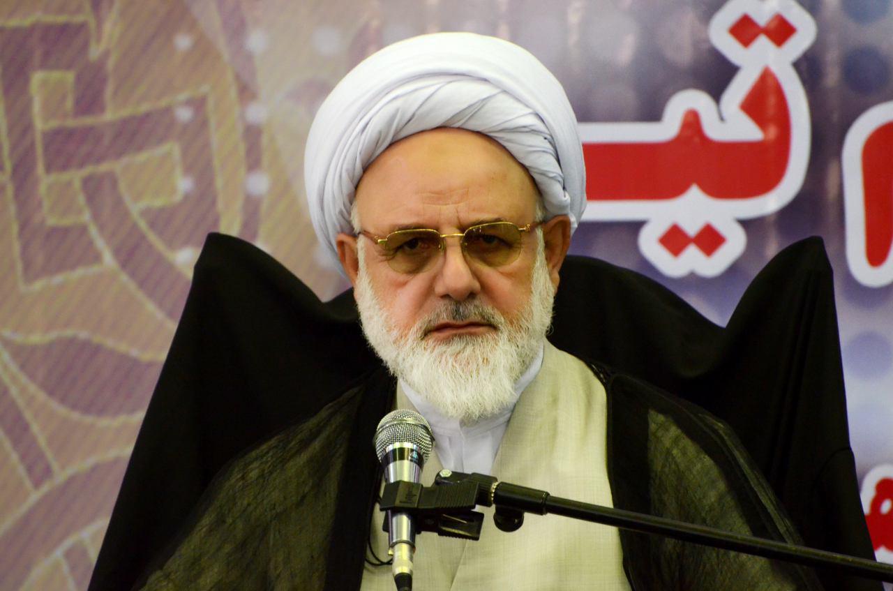 ماه رمضان فرصت مناسبی برای تمرین بندگی و خودسازی