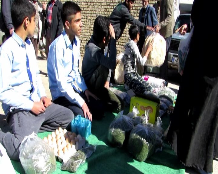 گشایش بازارچه کار و فناوری در روستای مالواجرد جرقویه علیا گشایش بازارچه کار و فناوری در روستای مالواجرد جرقویه علیا