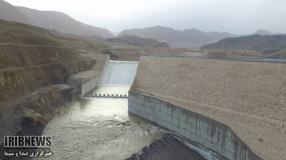 جمع آوری ۳۰۶ هزار مترمکعب سیلاب در سد‌های مخزنی خراسان جنوبی