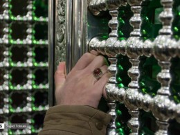 غبار روبی حرم مطهر حضرت عبدالعظیم حسنی (ع) غبار روبی حرم مطهر حضرت عبدالعظیم حسنی (ع)