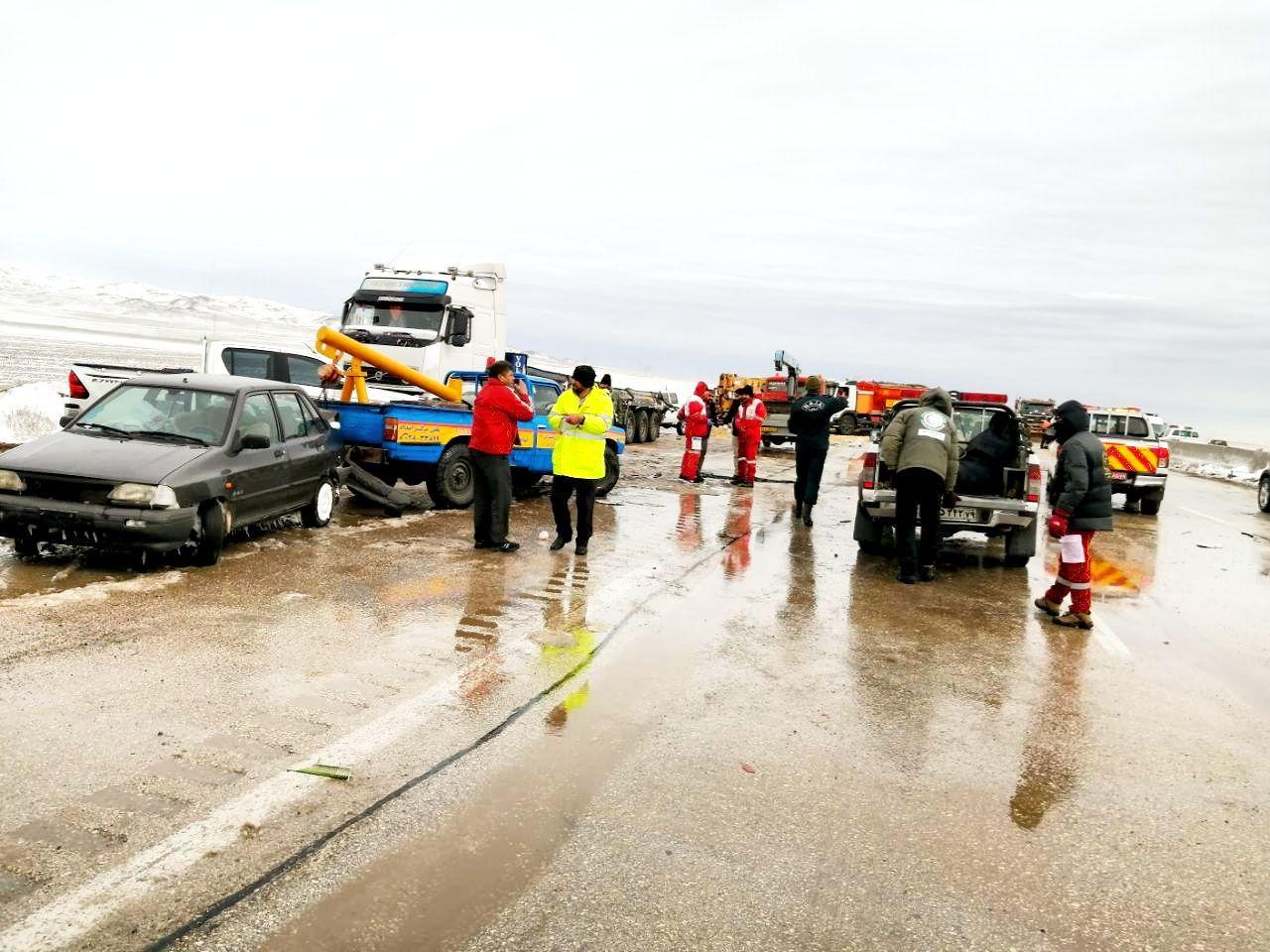 بازگشایی آزاد راه قزوین - زنجان