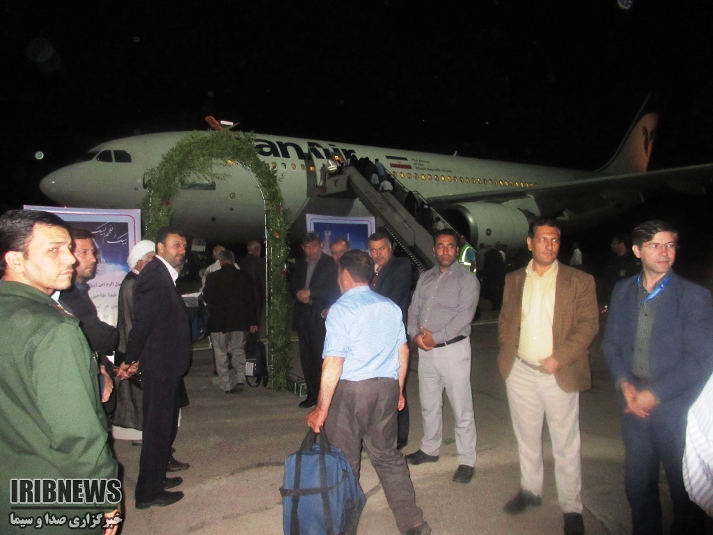 پرواز نخستین گروه از حجاج ایرانی از فرودگاه زنجان پرواز نخستین گروه از حجاج ایرانی از فرودگاه زنجان