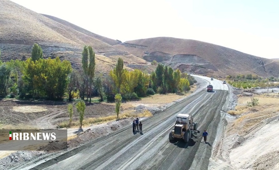 تأکید بر تسریع در احداث و آسفالت راه‌های روستایی استان