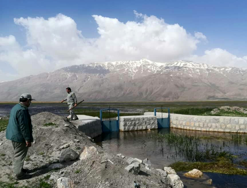 بسته شدن دریچههای خروجی تالاب بسته شدن دریچههای خروجی تالاب