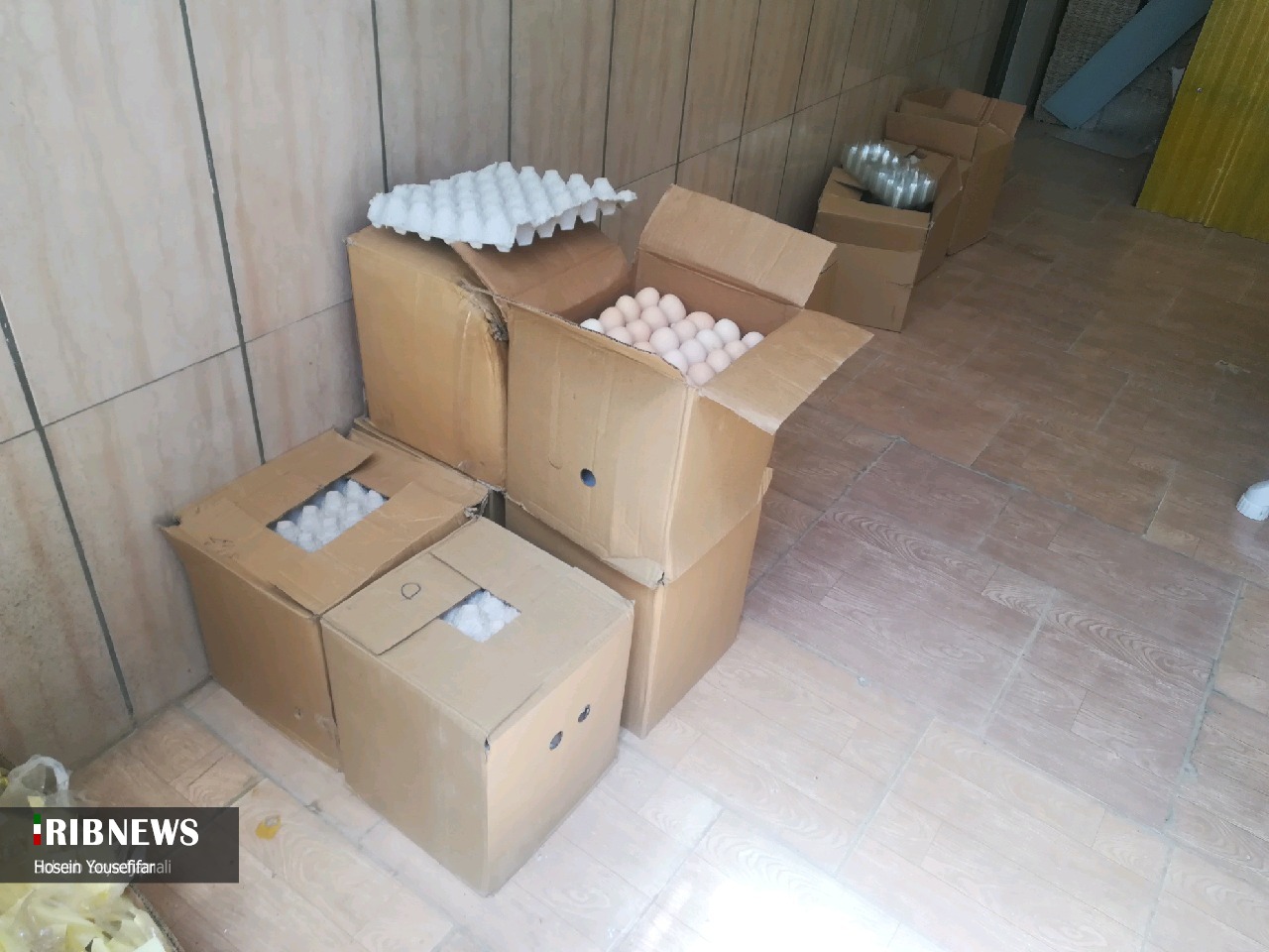 معدوم کردن بیش از ۱۰۰ کیلوگرم تخم مرغ غیرقابل مصرف در بیرجند معدوم کردن بیش از ۱۰۰ کیلوگرم تخم مرغ غیرقابل مصرف در بیرجند