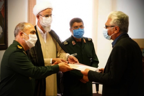 نشست هم اندیشی و تجلیل از فعالان رسانهای رزمایش پیامبر اعظم (ص) ۱۴ نشست هم اندیشی و تجلیل از فعالان رسانهای رزمایش پیامبر اعظم (ص) ۱۴