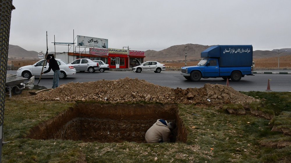 نصب تندیس سردار سلیمانی دربام ایران