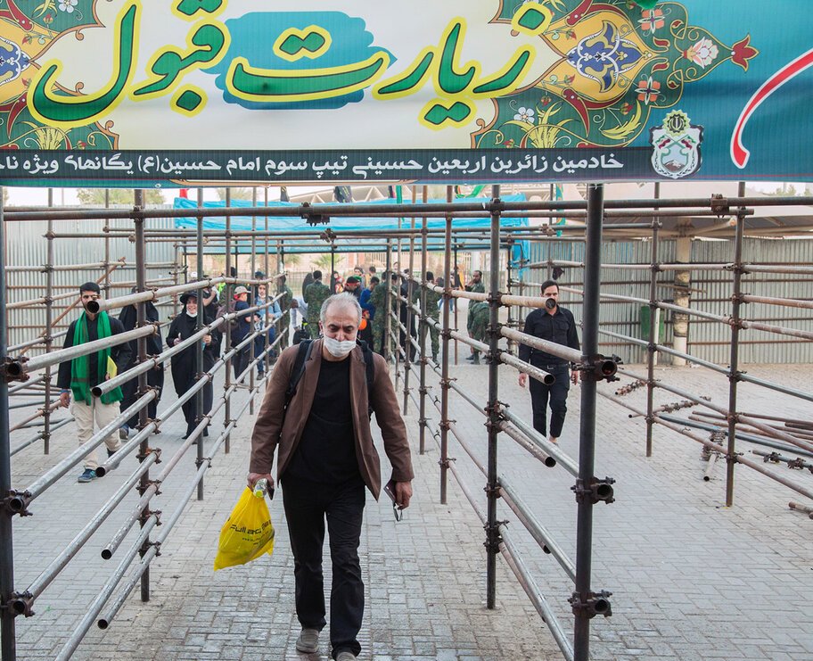 مرز مهران برای بازگشت زائران باز شد/ خروج از مرز ممنوع است