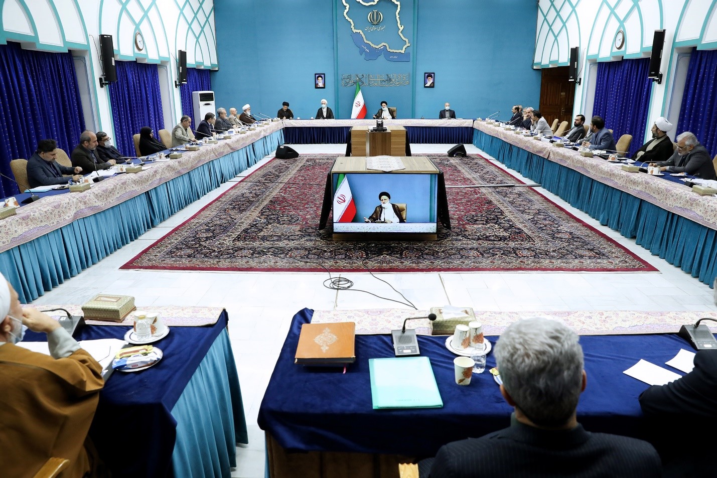 تصویب سند ستاد توسعه علم و فناوری در حوزه نانو تصویب سند ستاد توسعه علم و فناوری در حوزه نانو