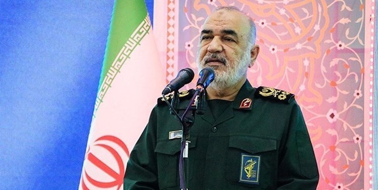 سردار سلامی: هر چه قدرت پیدا میکنیم دشمن عقب میرود سردار سلامی: هر چه قدرت پیدا میکنیم دشمن عقب میرود