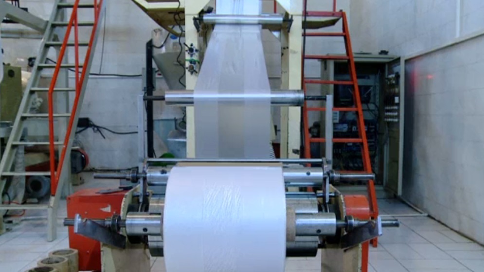 ایجاد اشتغال برای ۱۸ زندانی در کارگاه تولید نایلون ایجاد اشتغال برای ۱۸ زندانی در کارگاه تولید نایلون