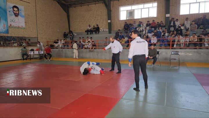 جوجیتسوکاران خراسان شمالی به مسابقات قهرمانی کشور اعزام میشوند جوجیتسوکاران خراسان شمالی به مسابقات قهرمانی کشور اعزام میشوند