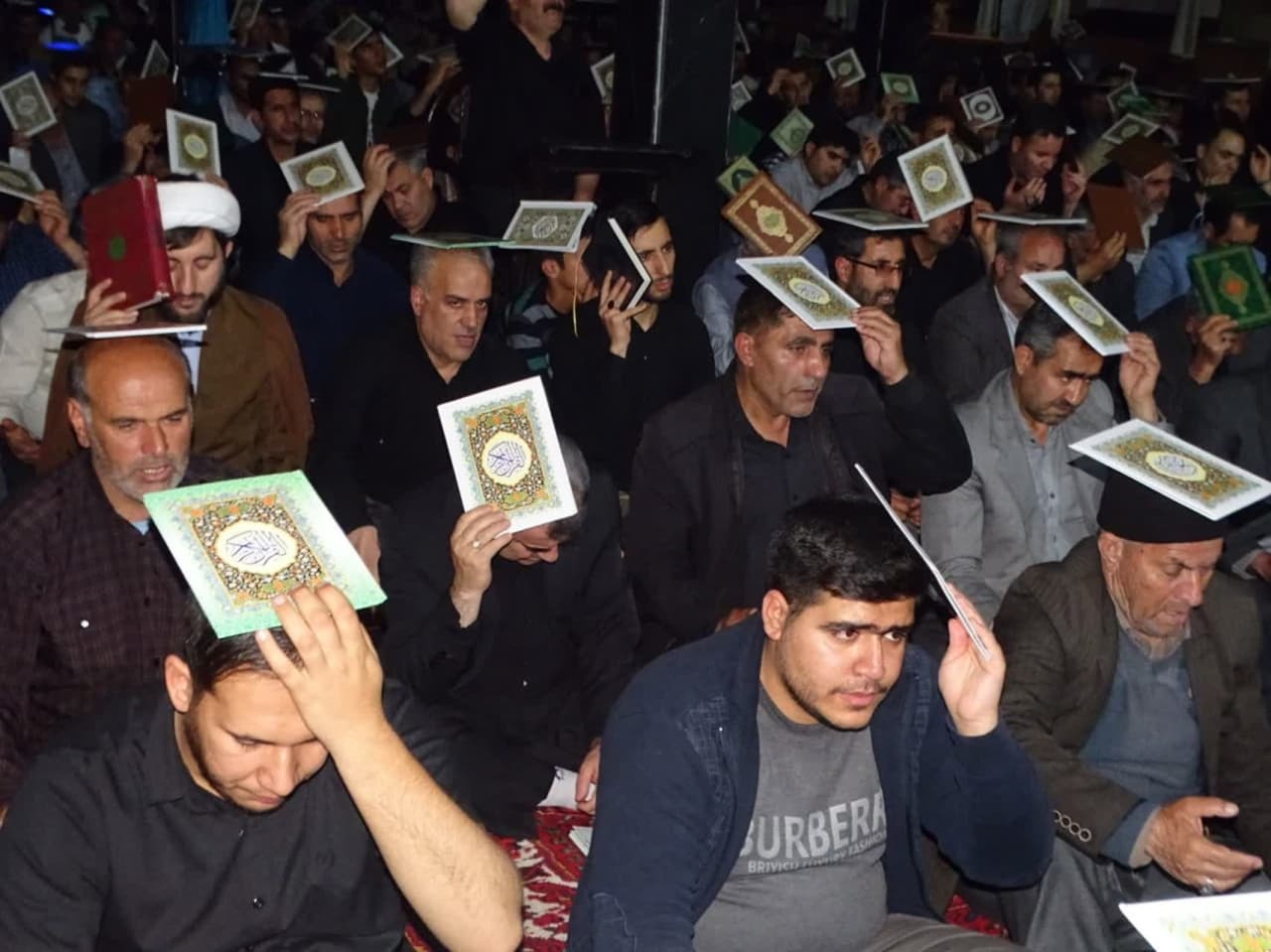 طنین نوای ملکوتی الغوث الغوث در دومین شب از لیالی قدر طنین نوای ملکوتی الغوث الغوث در دومین شب از لیالی قدر