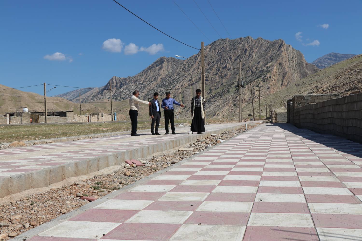 اجرای طرحهای عمرانی در بخش حتی لالی اجرای طرحهای عمرانی در بخش حتی لالی