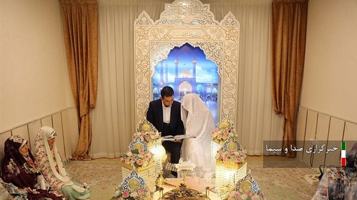 آغاز زندگی مشترک ۱۱۰ زوج همزمان با عید مبعث در حرم بانوی کرامت آغاز زندگی مشترک ۱۱۰ زوج همزمان با عید مبعث در حرم بانوی کرامت