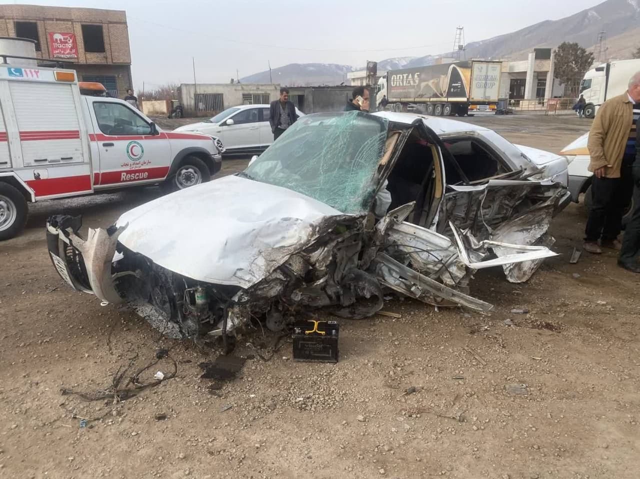 مصدومیت چهارتن در سانحه رانندگی در محور خوی_چایپاره مصدومیت چهارتن در سانحه رانندگی در محور خوی_چایپاره