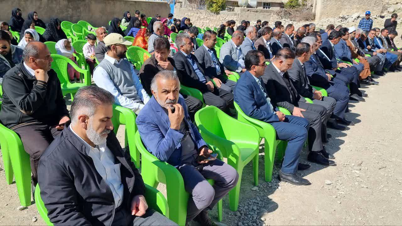 کلنگ زنی ساخت مدرسه دو کلاسه روستای دره لیر بخش سرفاریاب