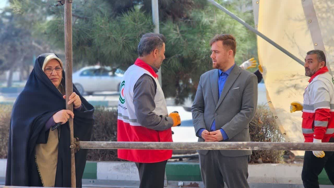 بررسی روند آمادهسازی مجتمع خدماتی هلال آحمر در ارومیه بررسی روند آمادهسازی مجتمع خدماتی هلال آحمر در ارومیه