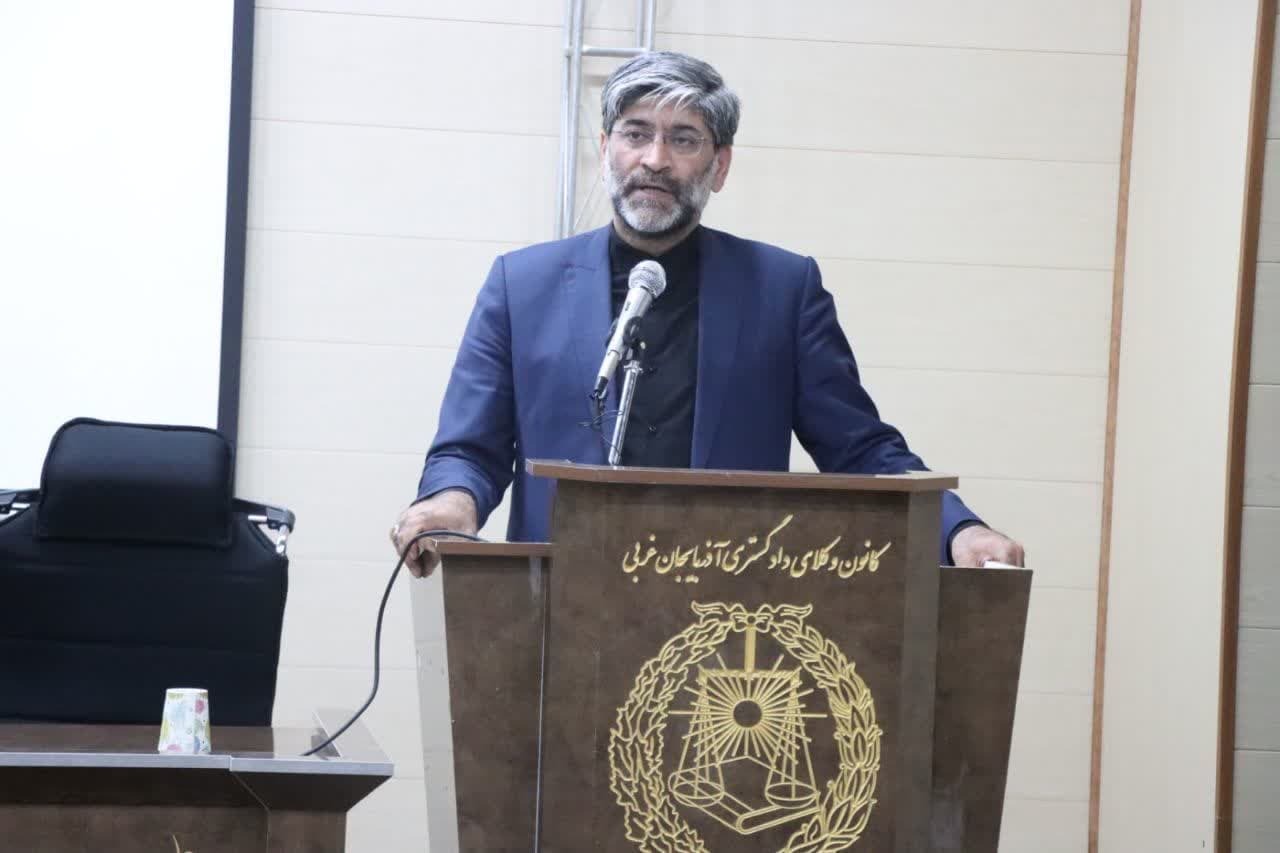 حرکت قاضی و وکیل در مسیر مشترک اجرای عدالت و تحکیم قانون حرکت قاضی و وکیل در مسیر مشترک اجرای عدالت و تحکیم قانون