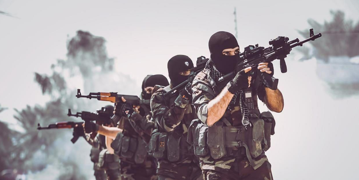 *** تجاوز صهیونیستها به لبنان بهترین فرصت برای ورود زمینی سرزمینهای اشغالی *** تجاوز صهیونیستها به لبنان بهترین فرصت برای ورود زمینی سرزمینهای اشغالی