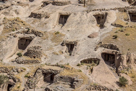 برگزاری نشست چهارمین همایش بین‌المللی معماری دست‌کند