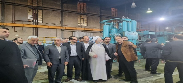 بازدید دادستان کل کشور از یک واحد تولیدی دانش بنیان در همدان بازدید دادستان کل کشور از یک واحد تولیدی دانش بنیان در همدان