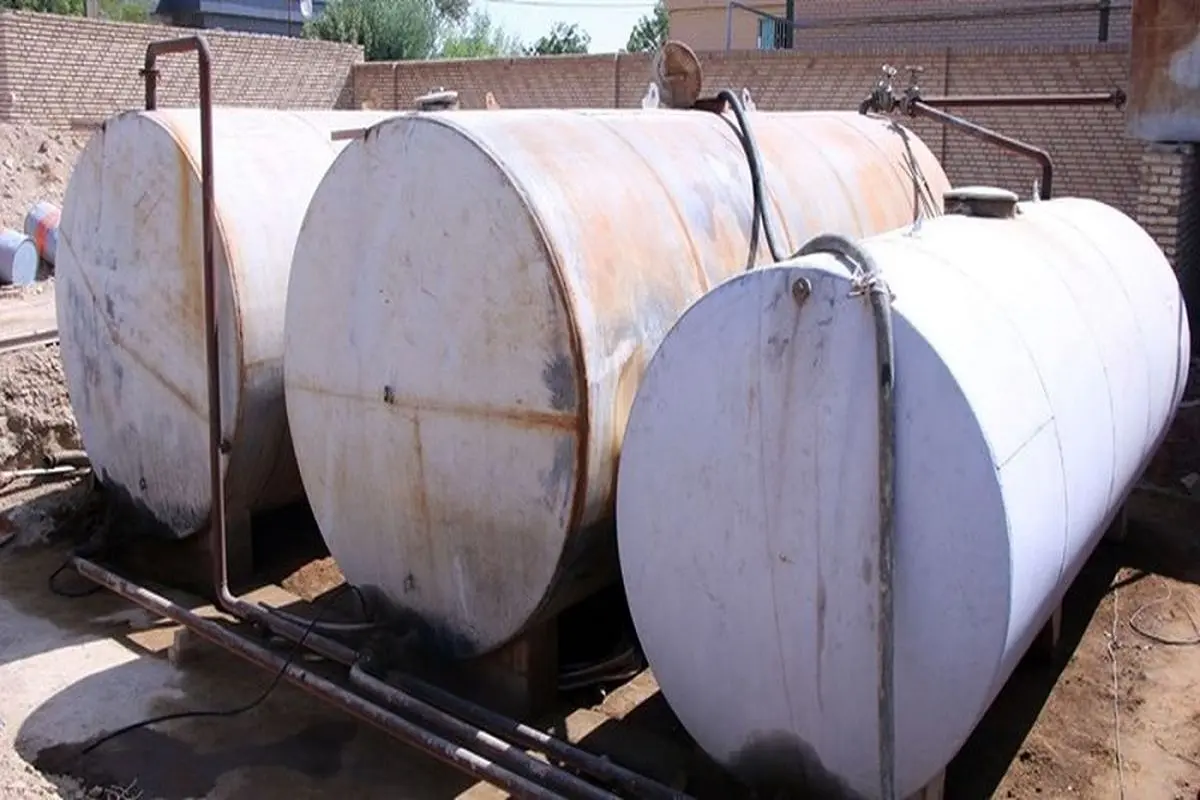 کشف ۲ هزار لیتر سوخت فاقد مجوز در زرقان