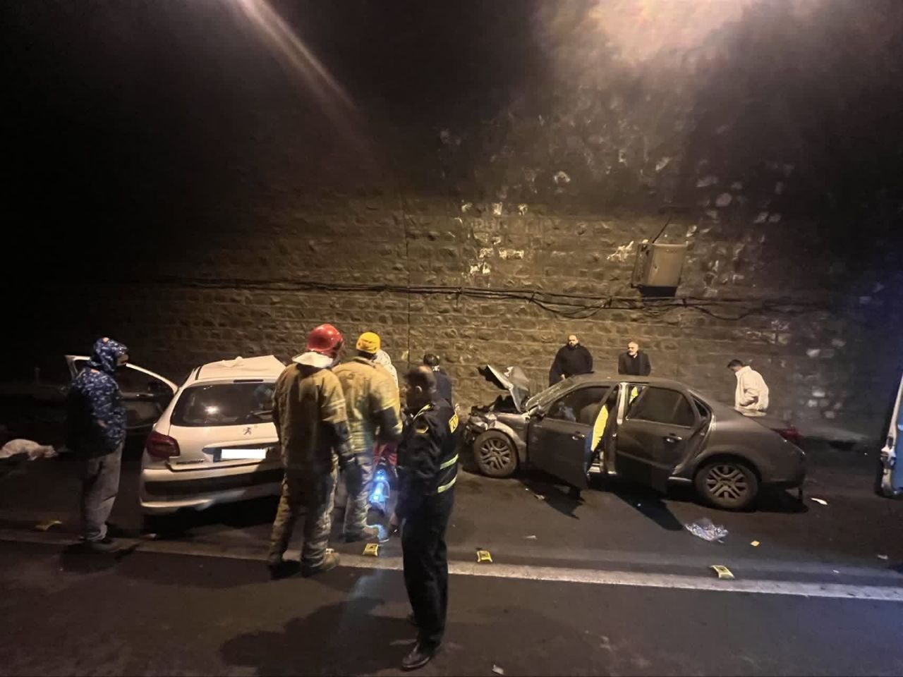 تصادف خودرو در کرج یک فوتی و چهار مصدوم داشت