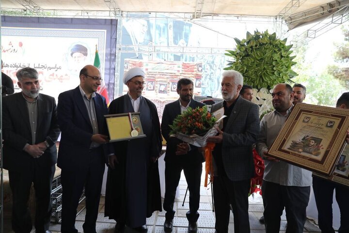 تجلیل از خانواده‌های شهدای شاخص ورزش کشور