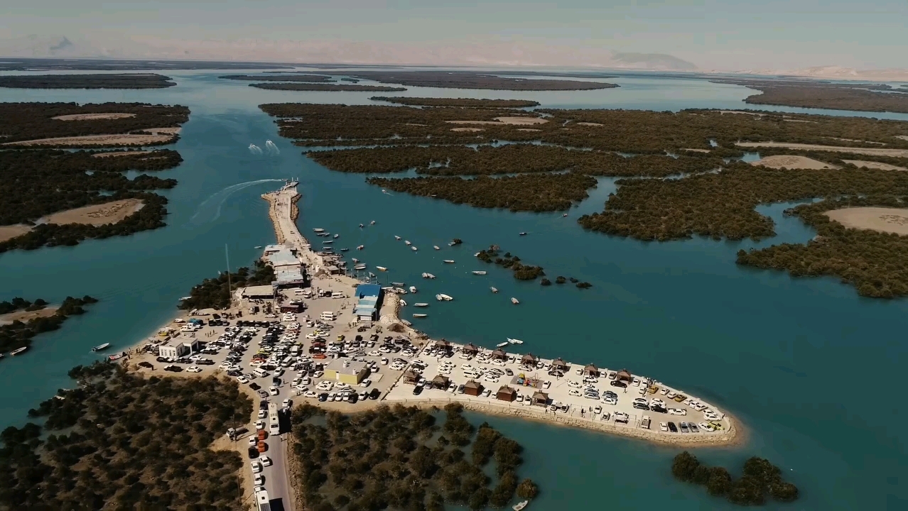 اختصاص۸۰ میلیارد تومان برای زیرساختهای گردشگری ساحلی هرمزگان اختصاص۸۰ میلیارد تومان برای زیرساختهای گردشگری ساحلی هرمزگان