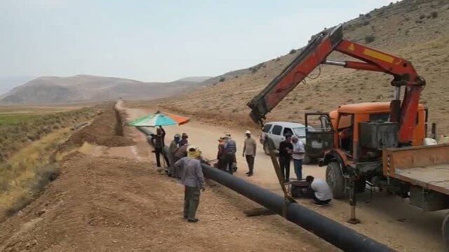 تسریع در اجرای طرح انتقال آب کارواندر به خاش در دستور کار دولت تسریع در اجرای طرح انتقال آب کارواندر به خاش در دستور کار دولت