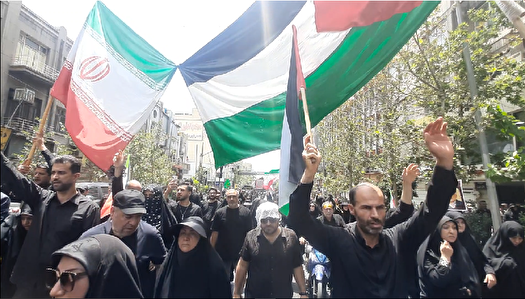 عهد خون مردم تهران در روز تاسوعا با مقام معظم رهبری