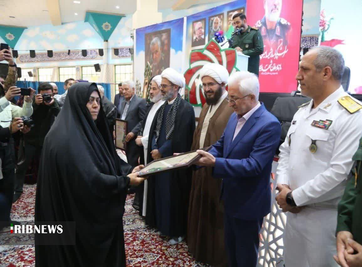 دشمن در مورد ملت ایران دچار خطای محاسباتی شد دشمن در مورد ملت ایران دچار خطای محاسباتی شد