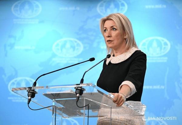 مسکو: فرانسه به دنبال تشدید تنشهاست مسکو: فرانسه به دنبال تشدید تنشهاست