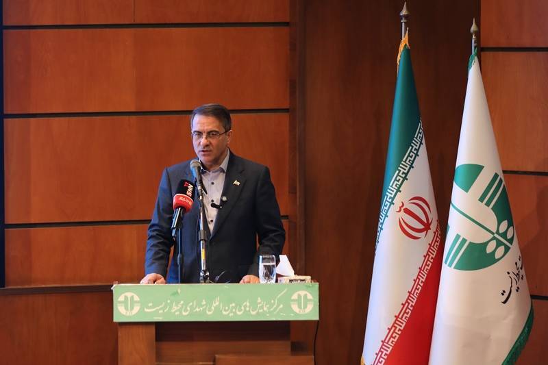 آموزش نادرست، عامل ضعف نظام اداری است آموزش نادرست، عامل ضعف نظام اداری است