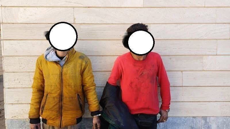 دستگيري سارقان سابقه دار سيم و کابل مخابراتي در اردبيل دستگيري سارقان سابقه دار سيم و کابل مخابراتي در اردبيل