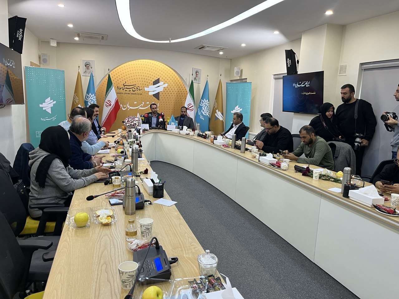 ۷ مستند مرکز سوره در حقیقت/ مستند باید مخاطب داشته باشد ۷ مستند مرکز سوره در حقیقت/ مستند باید مخاطب داشته باشد