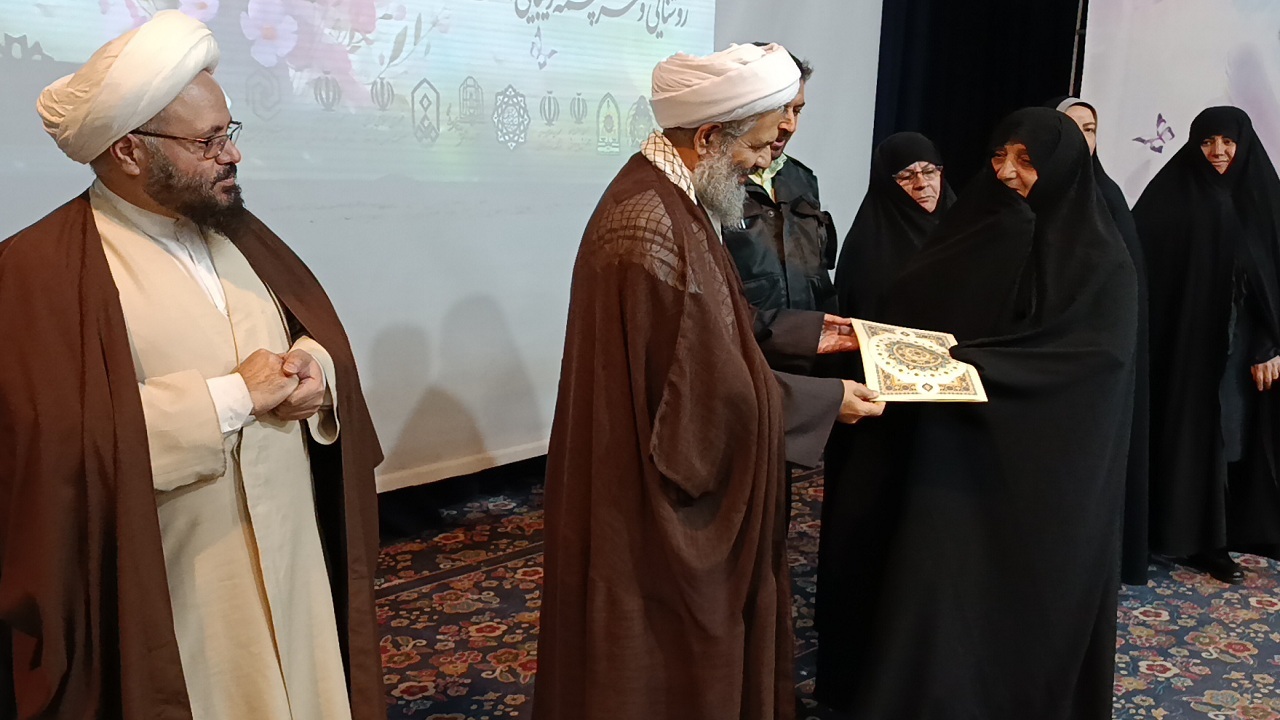 برگزاری همایش بانوان فاطمی در مراغه 