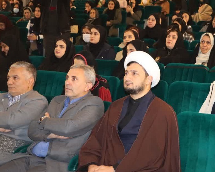 حضرت زهرا (س)؛ اسوه بی‌بدیل انسانیت