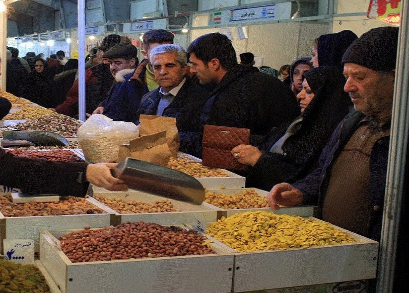 معرفی آیین ها و اقلام شب چله در نمایشگاه شب یلدا ارومیه معرفی آیین ها و اقلام شب چله در نمایشگاه شب یلدا ارومیه