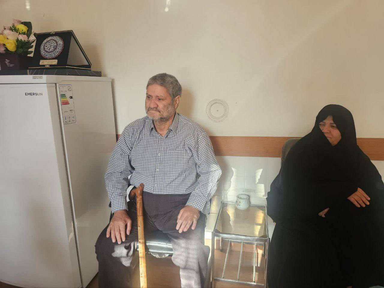 کمک ۲ میلیارد ریالی جانباز کاشمری به حوزه سلامت