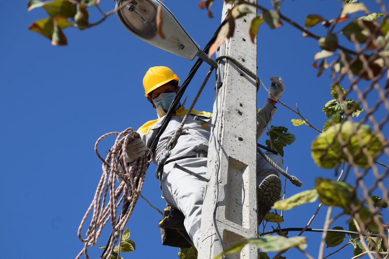بیش از ۱۰ هزار کیلومتر به شبکه توزیع برق کشور افزوده شد
