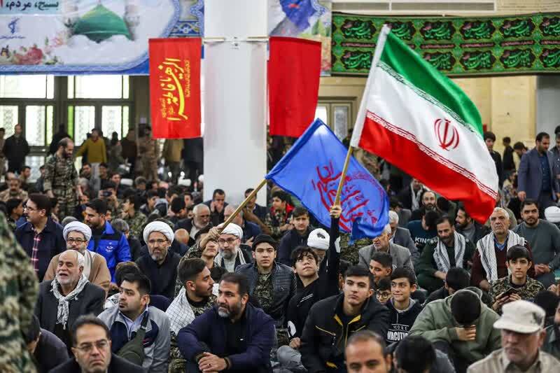 فرمانده سپاه انصارالمهدی زنجان: تفکر بسیجی تولید قدرت و عزت برای ایران اسلامی کرده است فرمانده سپاه انصارالمهدی زنجان: تفکر بسیجی تولید قدرت و عزت برای ایران اسلامی کرده است