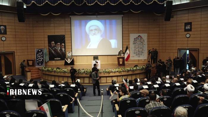 بزرگداشت دومین سالگرد شهدای خدمت درقم