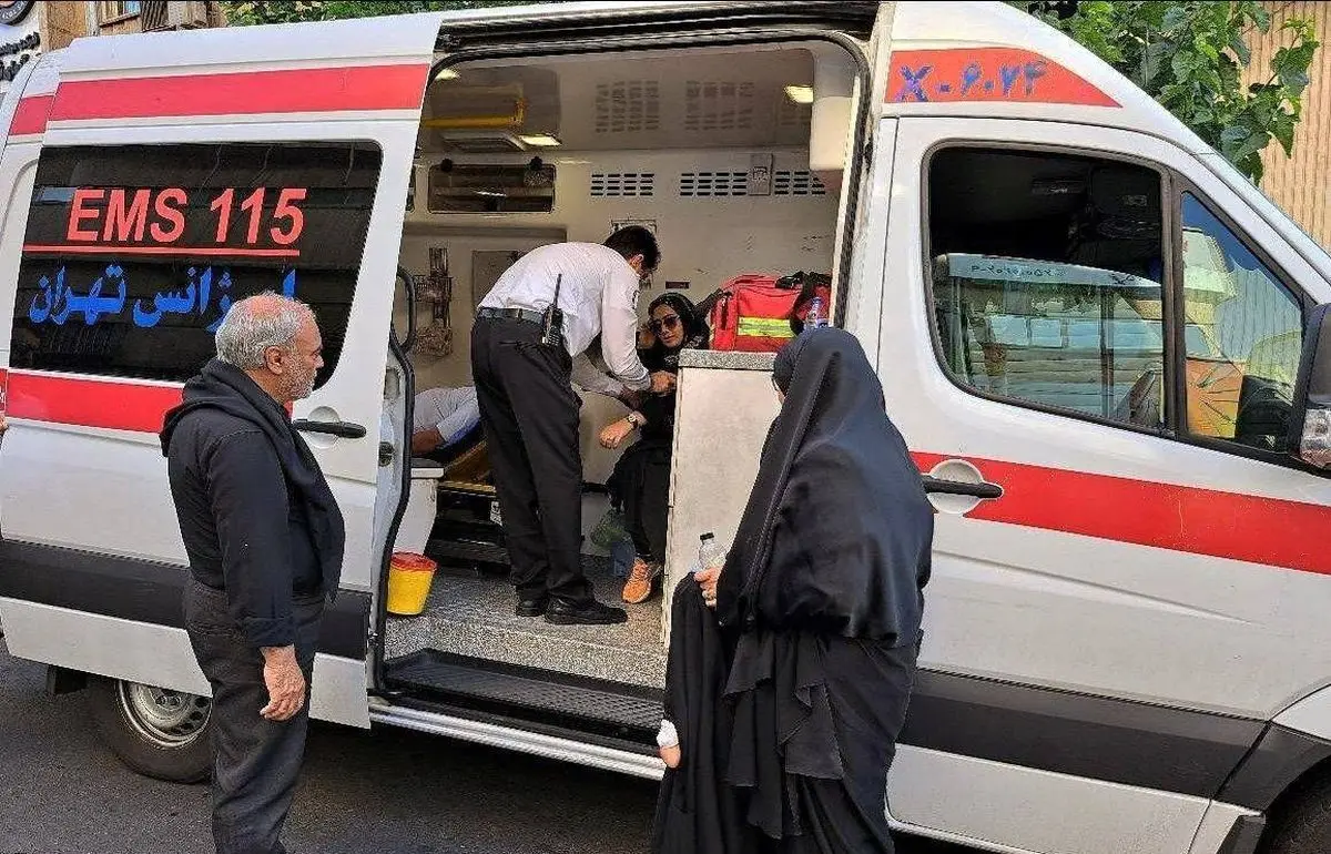 اورژانس: برای شرکت در مراسم وداع و تشییع رهبر شهید توصیههای بهداشتی را رعایت کنید اورژانس: برای شرکت در مراسم وداع و تشییع رهبر شهید توصیههای بهداشتی را رعایت کنید