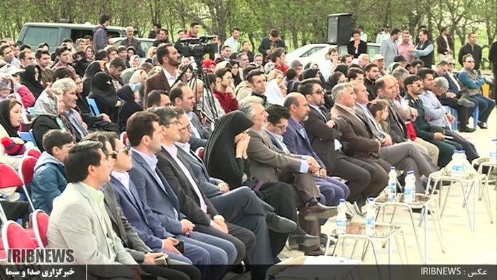 مراسم استقبال از کاروان سفیران تبریز 2018 در اردبیل در محل ورودی مجموعه تفریحی شورابیل